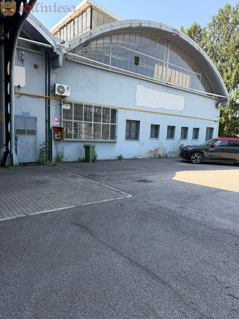 Capannone industriale