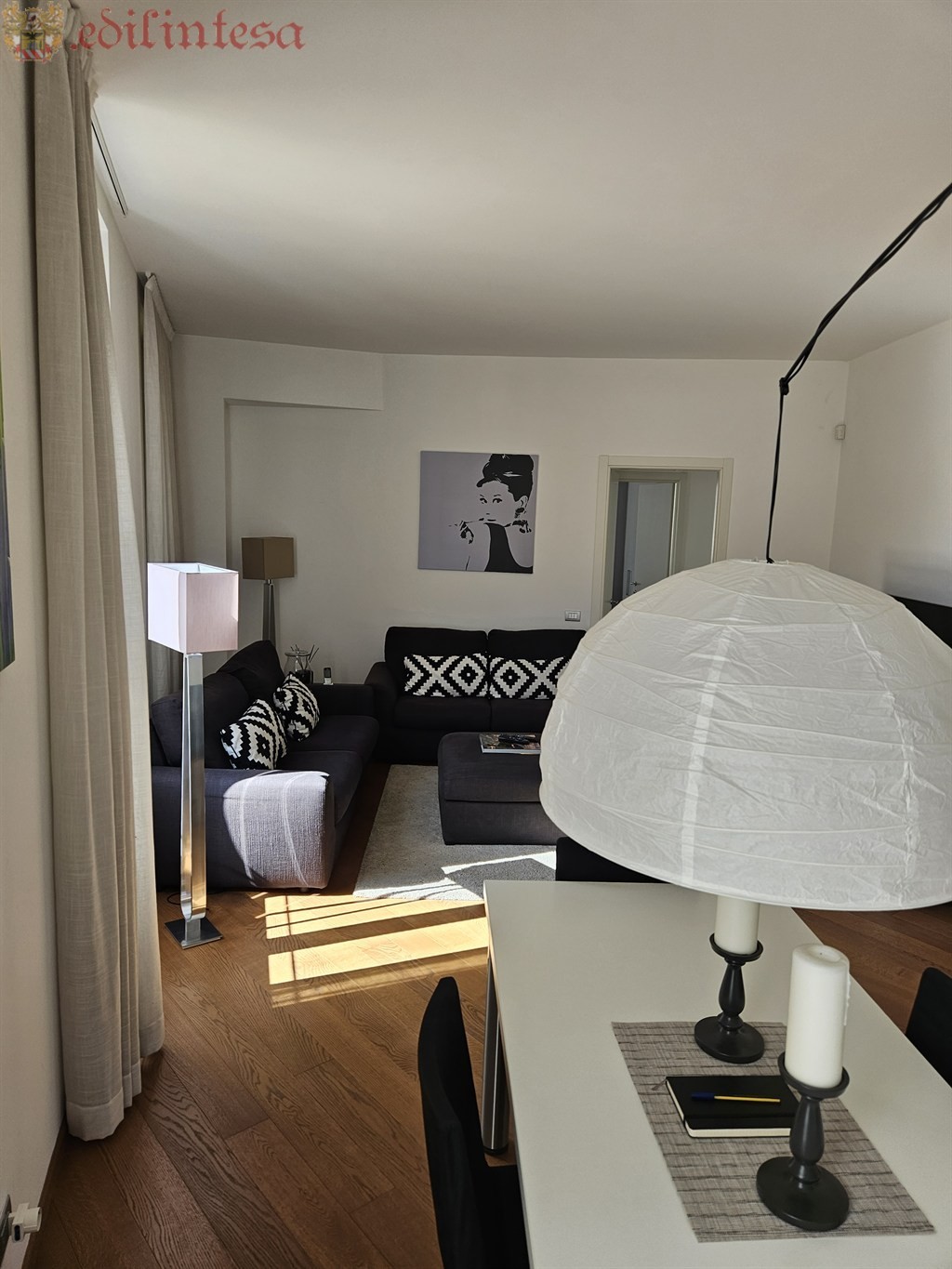 STUPENDO APPARTAMENTO PIAZZA DUOMO IN MONZA CON POSTO AUTO COPERTO